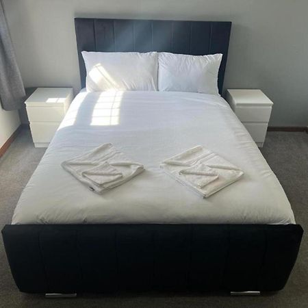 Oyo Stay Inn Express, Cambridge Papworth Everard Ngoại thất bức ảnh
