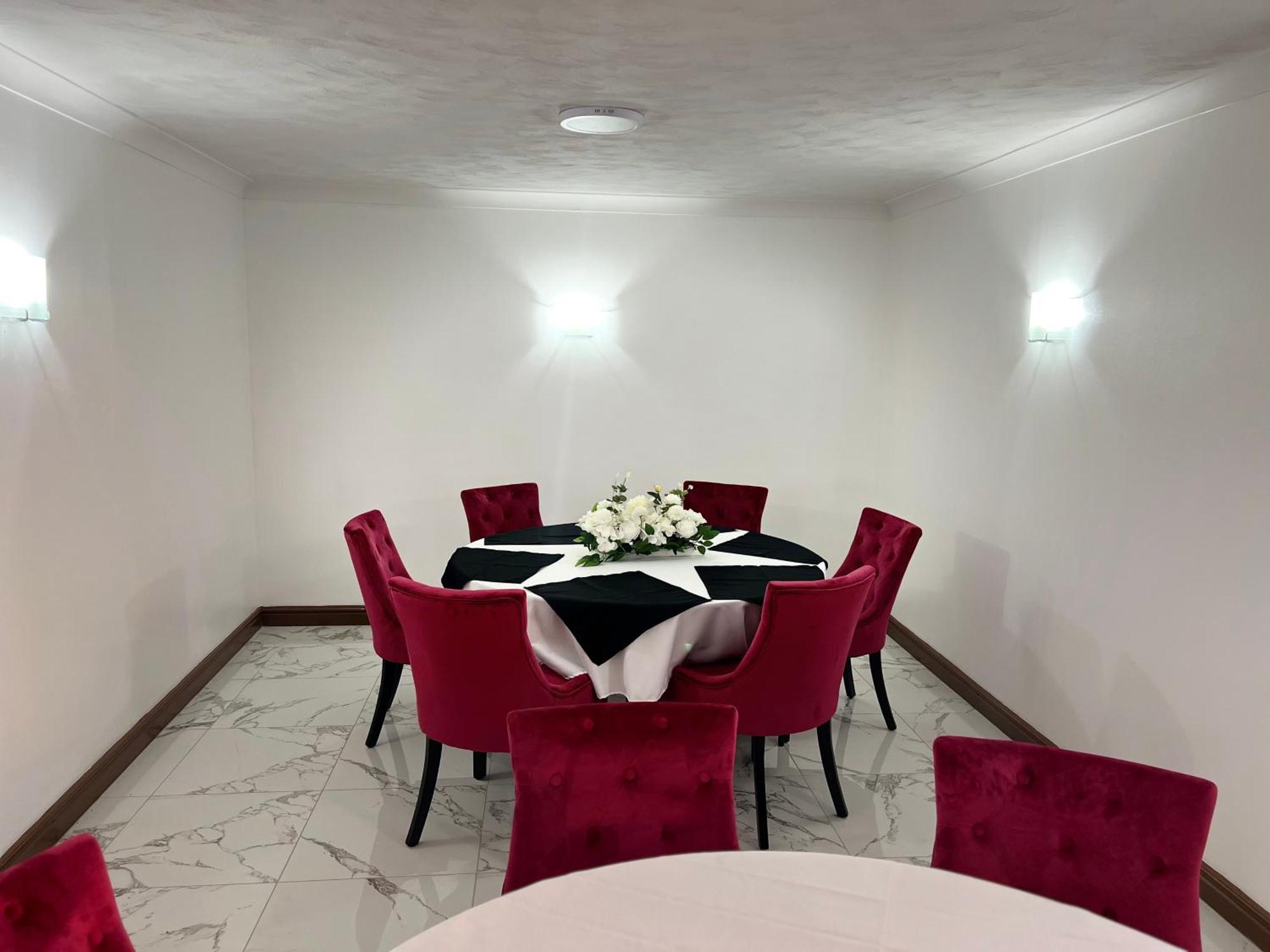 Oyo Stay Inn Express, Cambridge Papworth Everard Ngoại thất bức ảnh