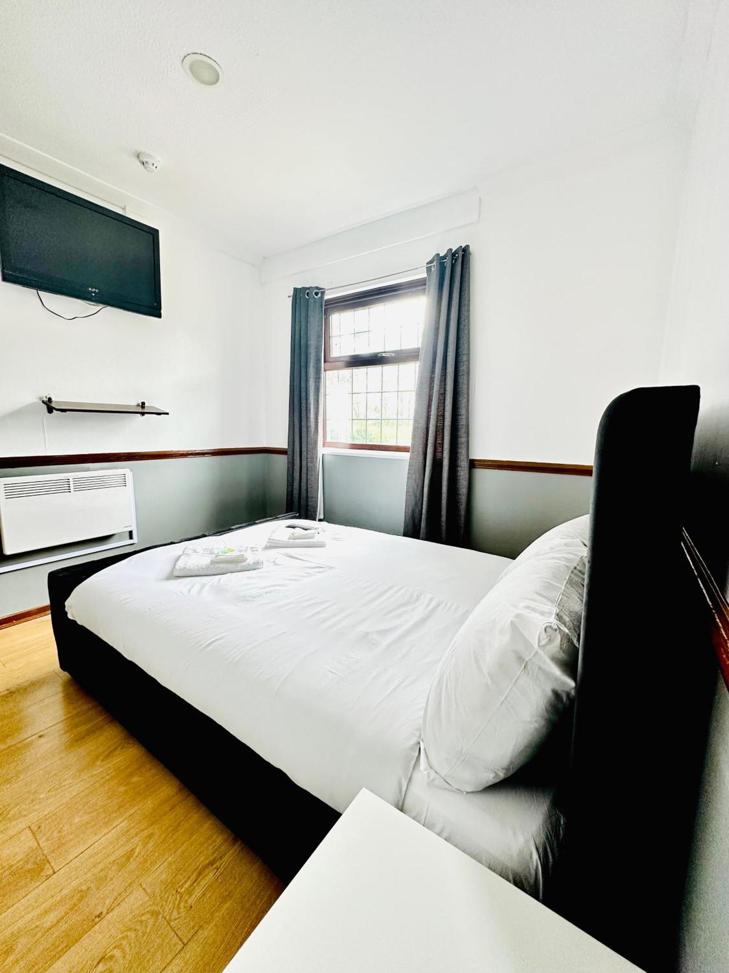 Oyo Stay Inn Express, Cambridge Papworth Everard Ngoại thất bức ảnh