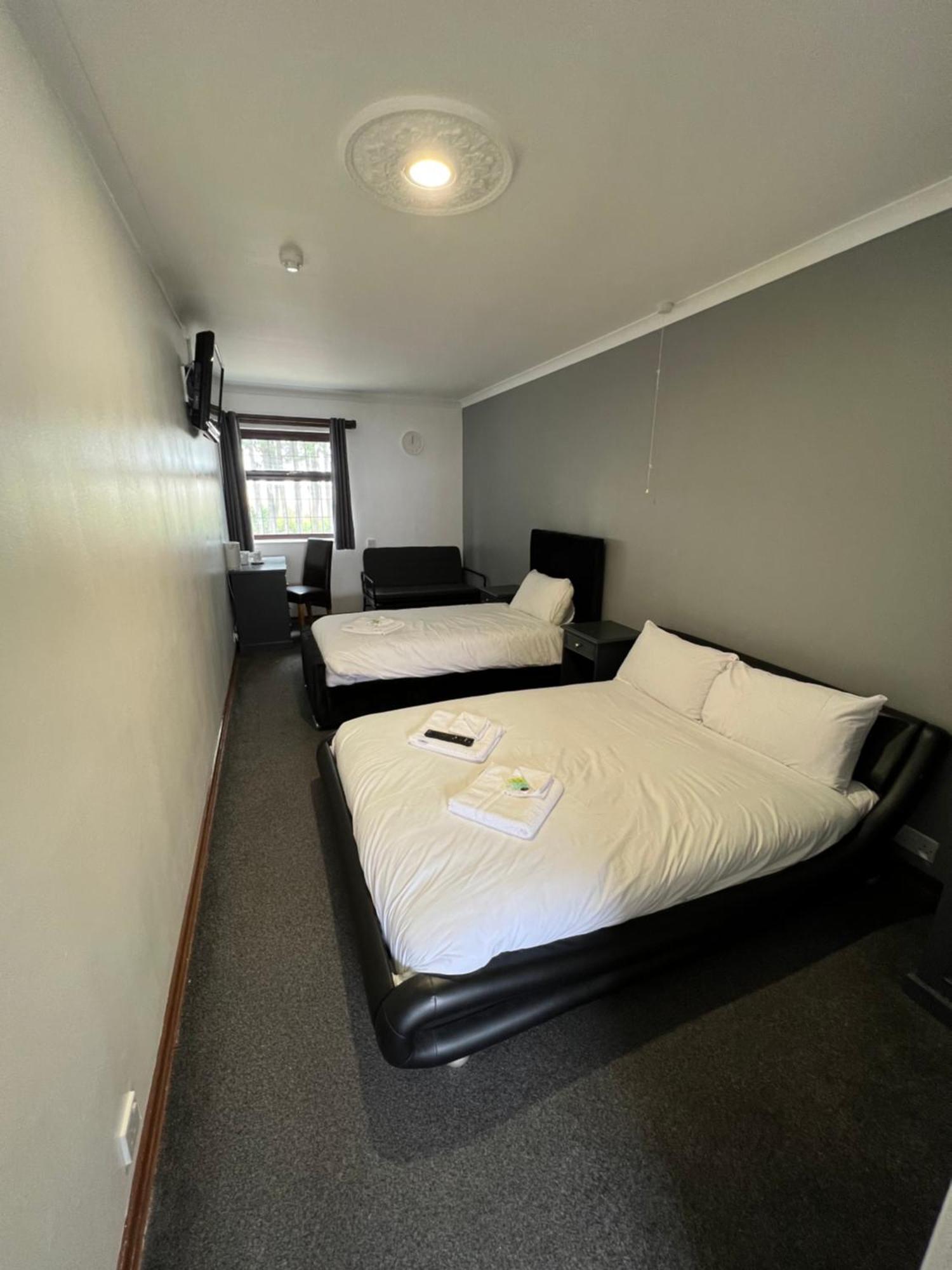 Oyo Stay Inn Express, Cambridge Papworth Everard Ngoại thất bức ảnh
