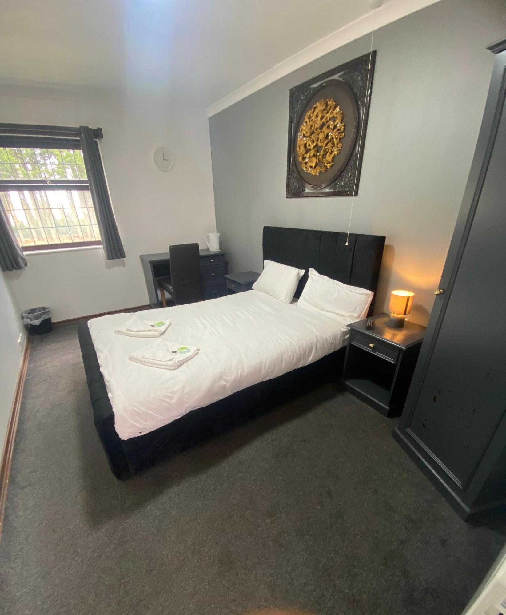 Oyo Stay Inn Express, Cambridge Papworth Everard Ngoại thất bức ảnh