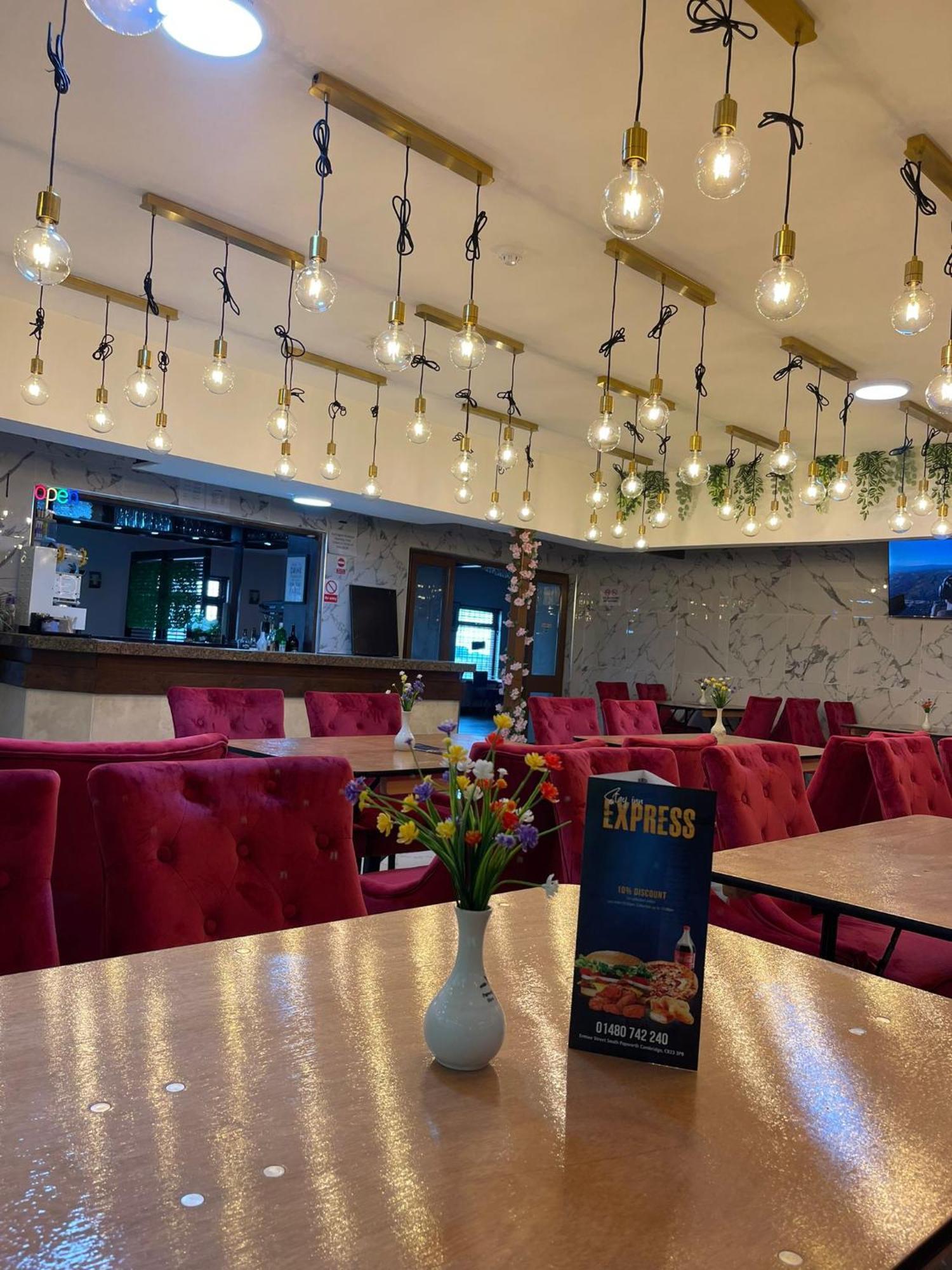 Oyo Stay Inn Express, Cambridge Papworth Everard Ngoại thất bức ảnh