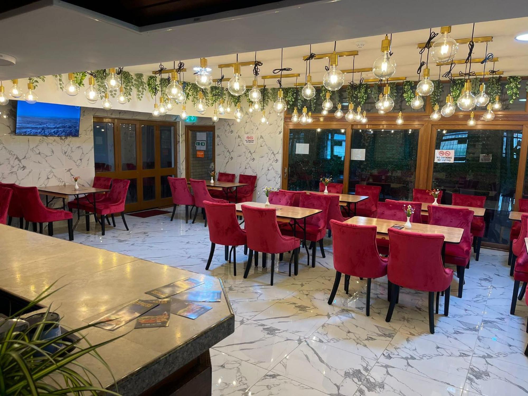 Oyo Stay Inn Express, Cambridge Papworth Everard Ngoại thất bức ảnh