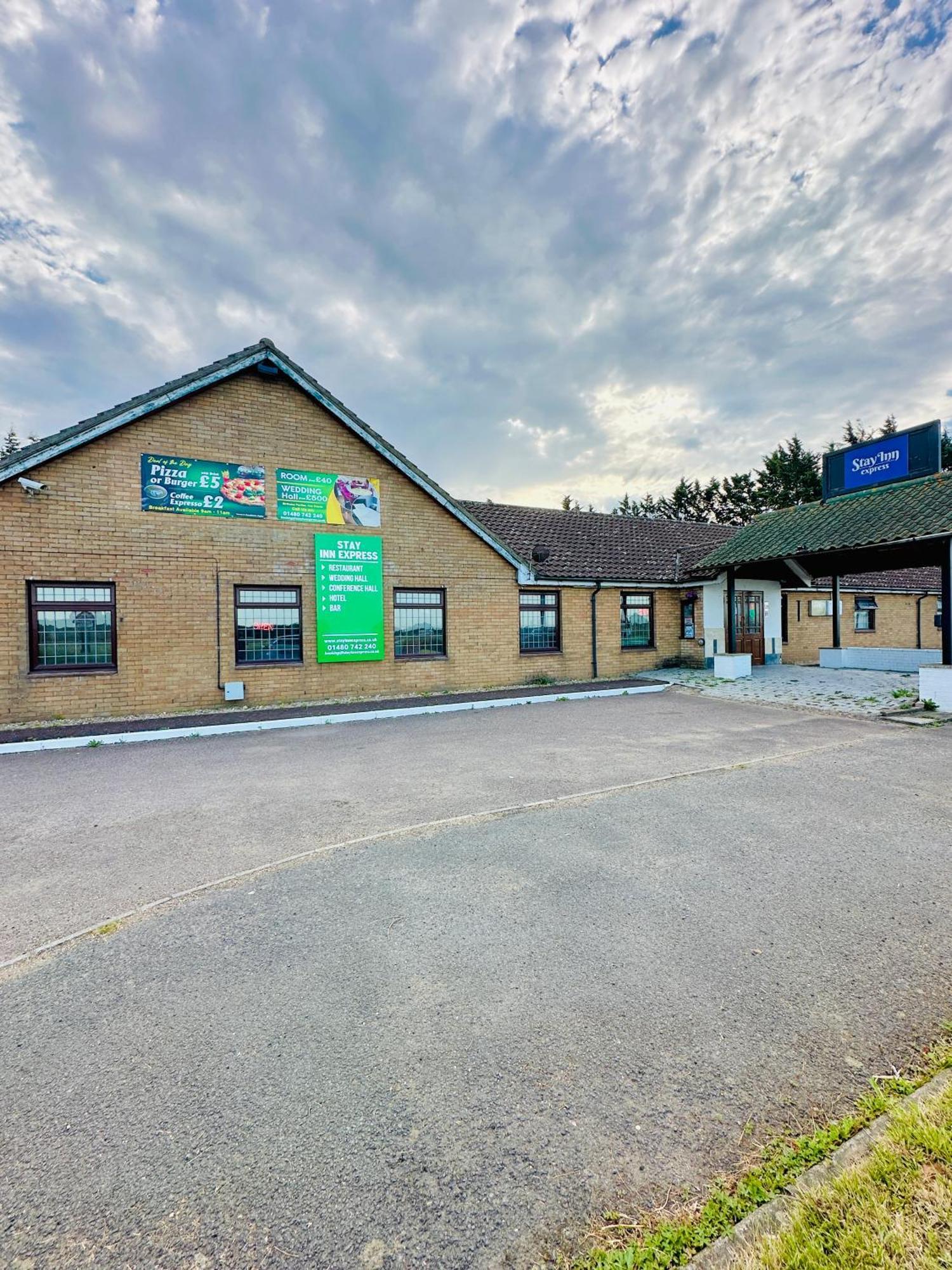 Oyo Stay Inn Express, Cambridge Papworth Everard Ngoại thất bức ảnh